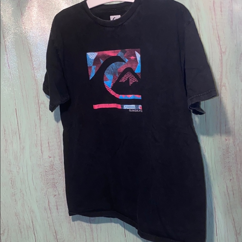 Quicksilver Black Tee Size Medium - image 1